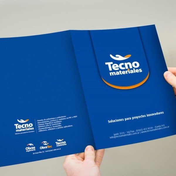 Brochure Tecnomateriales Diseño web y Comunicación en Paraná, Cáceres y Badajoz