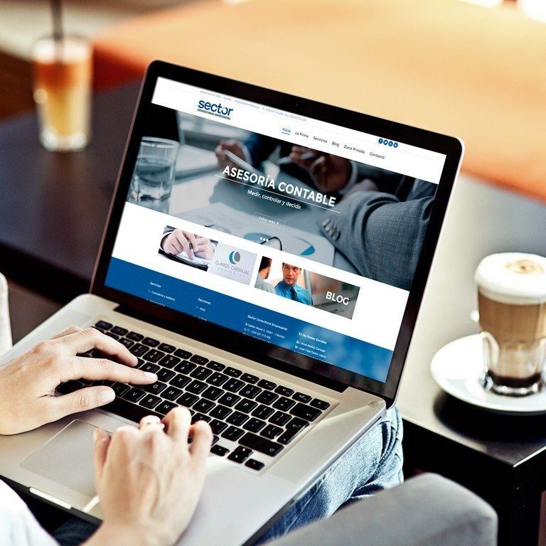 Diseño web y Comunicación en Paraná, Cáceres y Badajoz