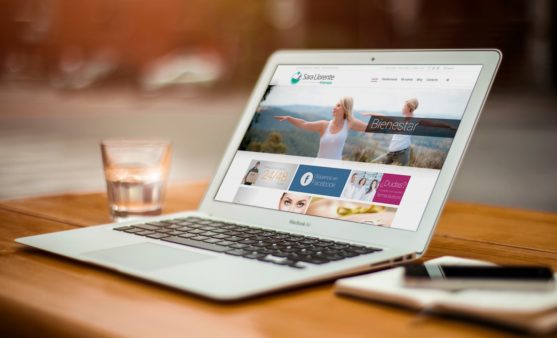 Diseño web y Comunicación en Paraná, Cáceres y Badajoz Farmacia Sara Llorente